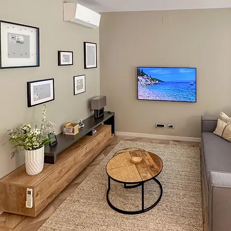 Perla Di Draga By Interhome